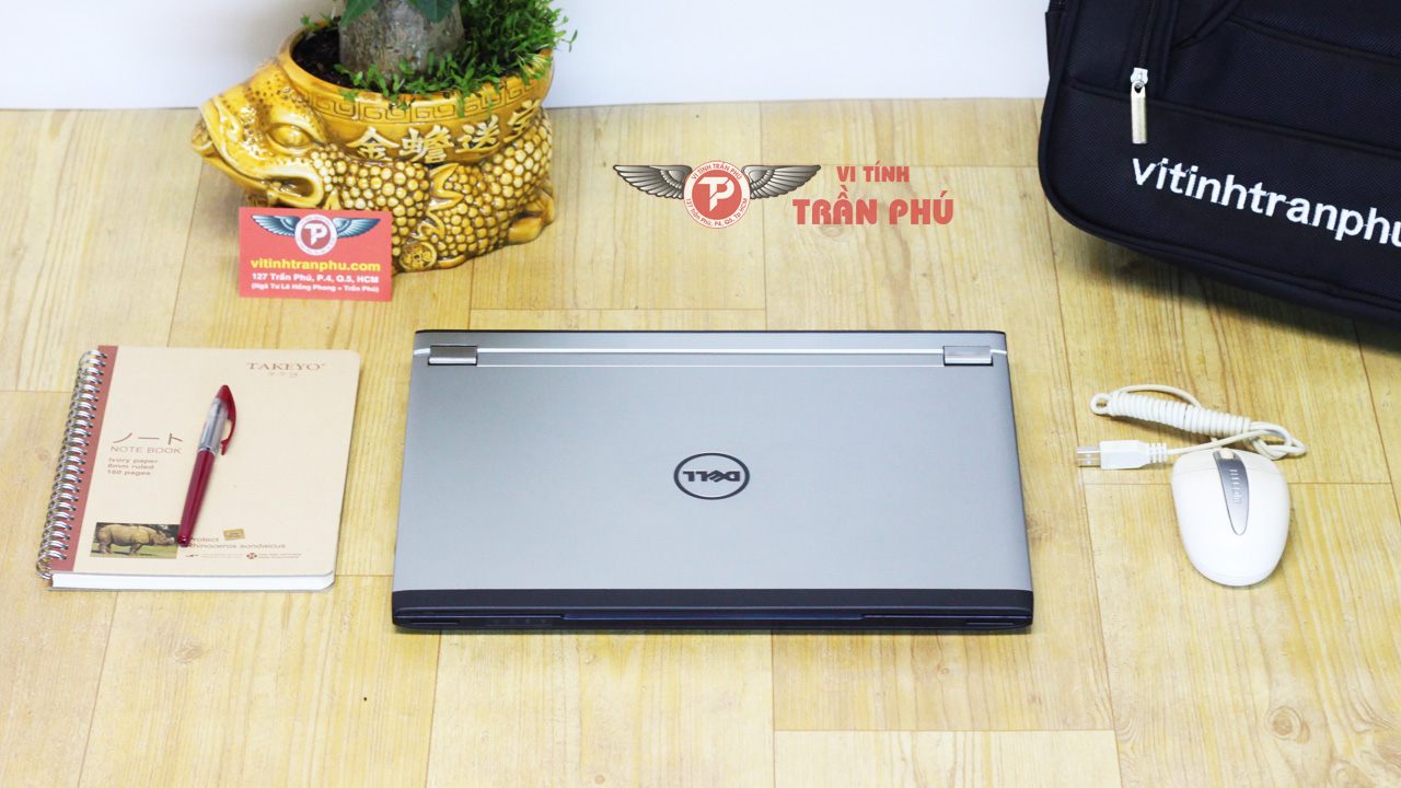 Laptop Dell Latitude 3330 - Core i3